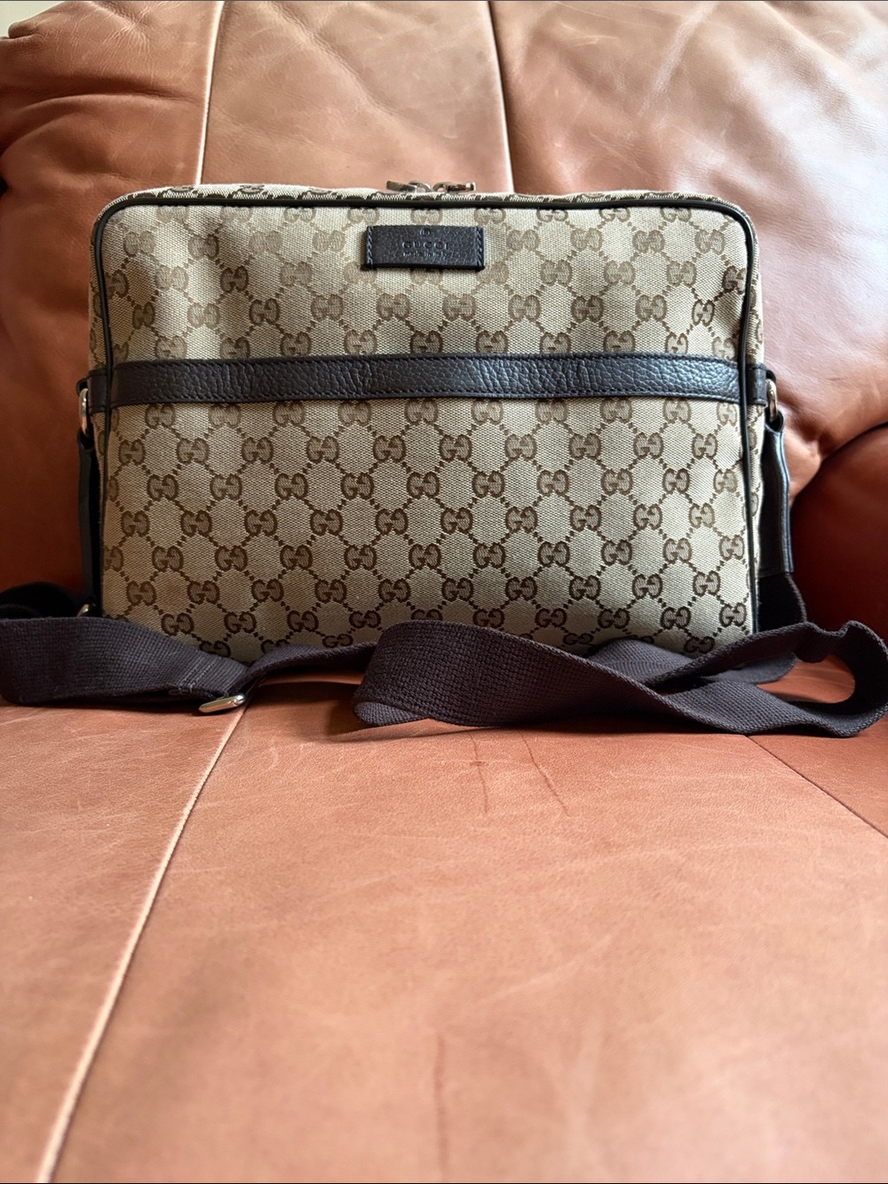 🤎Gucci Beige GG Supreme Canvas Crossbody Bag🤎